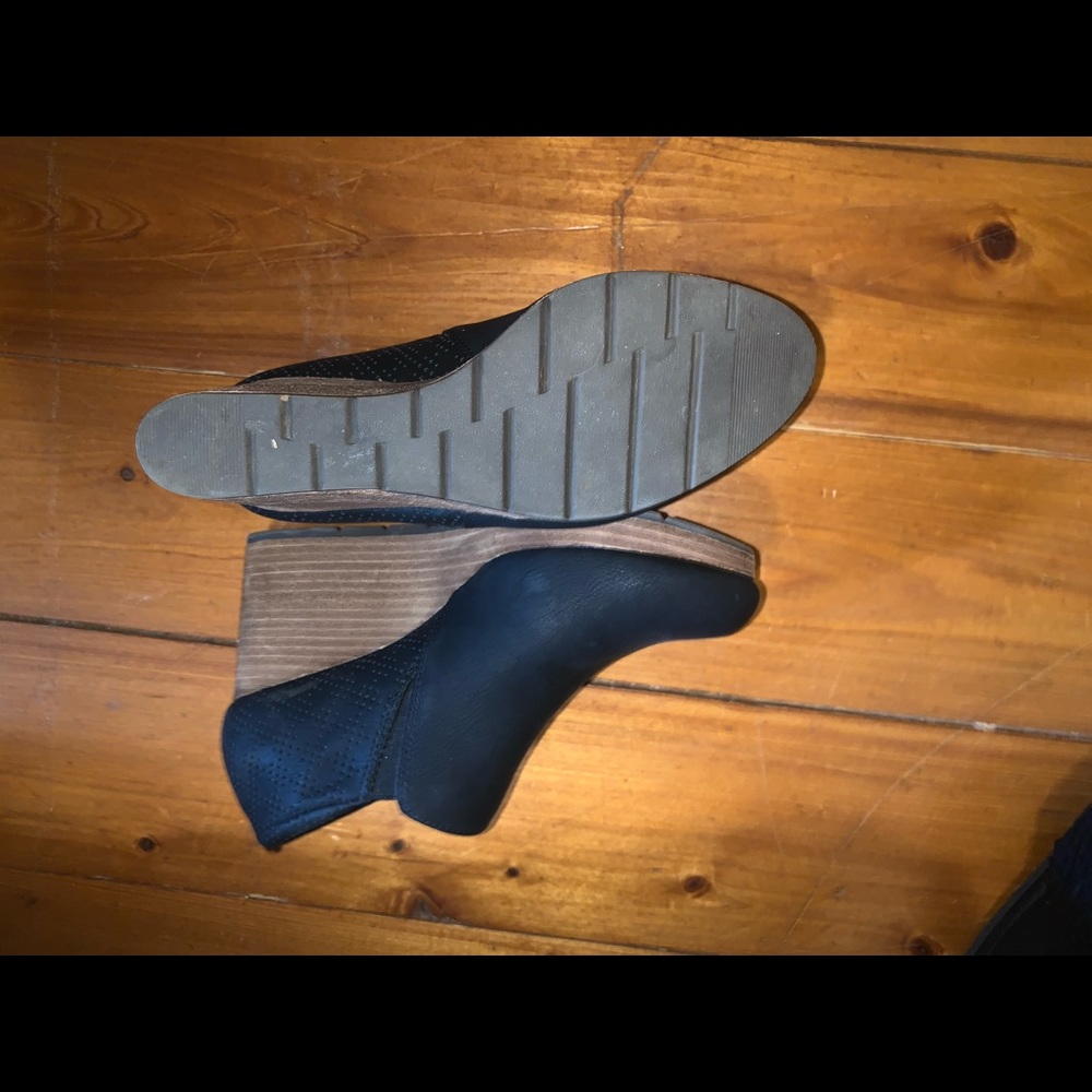Dr.Scholls wedge bootie